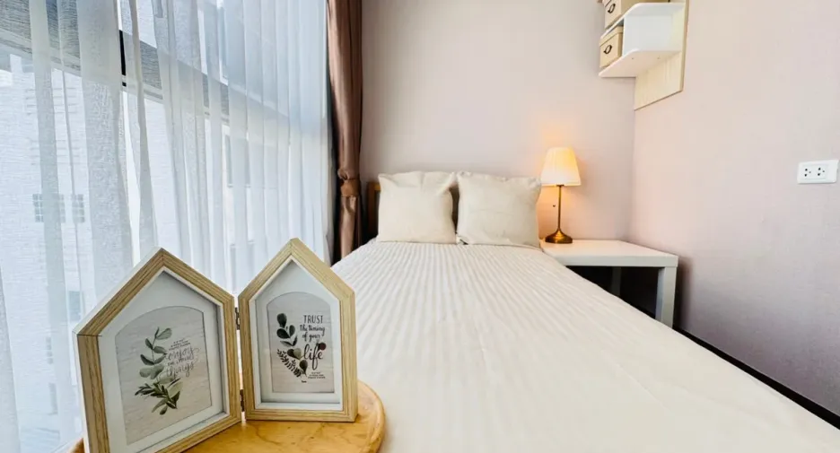 Wohnung zur Miete mit 2 Zimmer in Khlong San, Bangkok