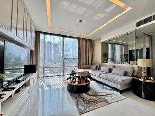 For rent 2 bedrooms condo in Sathon, Bangkok