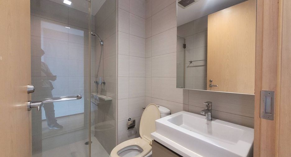For rent and for sale 2 bedrooms condo in Khlong Toei, Bangkok