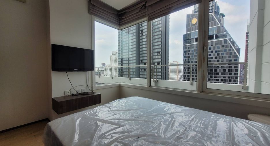 For rent and for sale 2 bedrooms condo in Khlong Toei, Bangkok