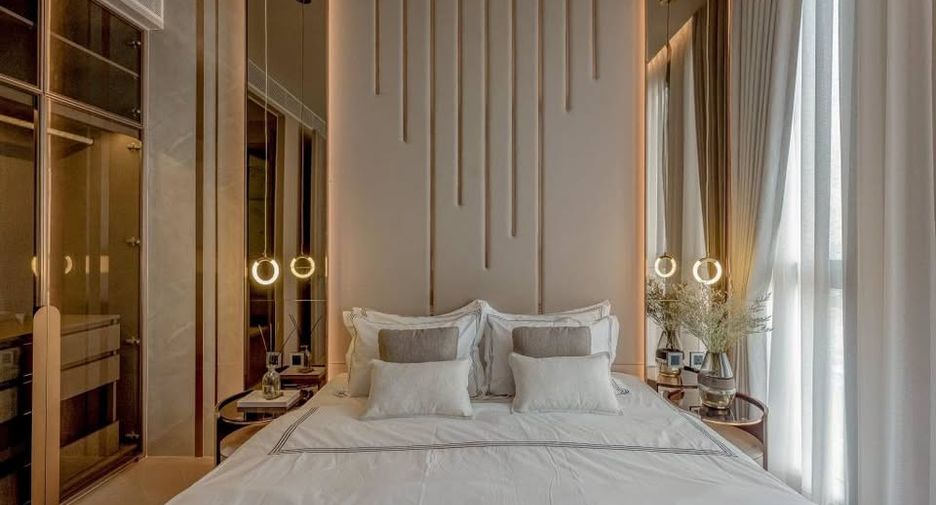 For rent 2 bedrooms condo in Sathon, Bangkok