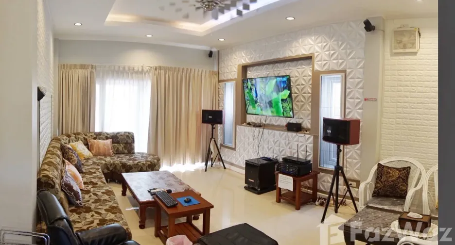 For sale 4 bedrooms villa in Hua Hin, Prachuap Khiri Khan