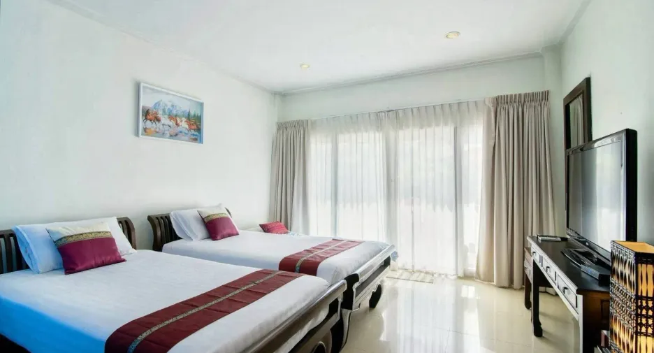 For sale 4 bedrooms villa in Hua Hin, Prachuap Khiri Khan