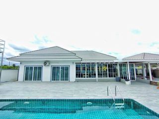 For rent 6 bedrooms villa in Hua Hin, Prachuap Khiri Khan