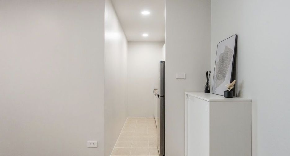 For sale 2 bedrooms condo in Watthana, Bangkok