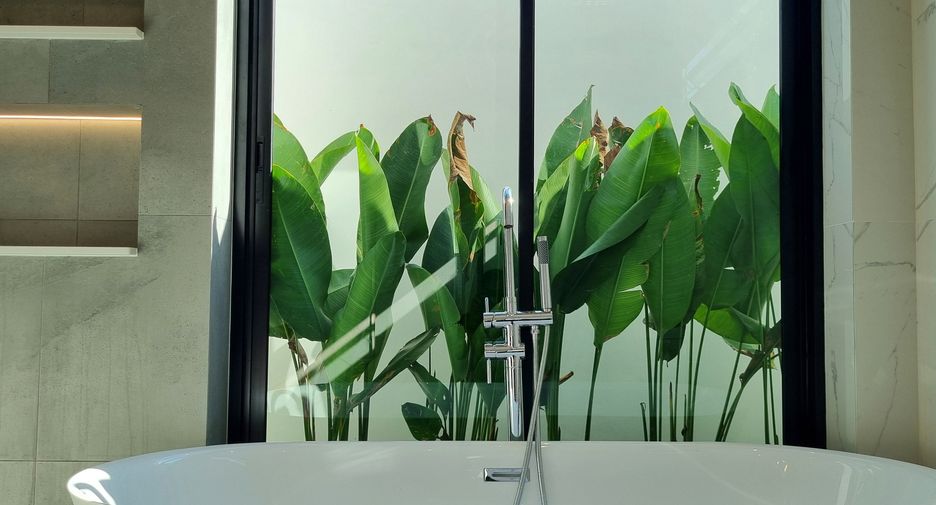 For sale 4 bedrooms villa in Thalang, Phuket