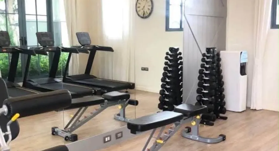 For rent 2 bedrooms townhouse in Bang Phli, Samut Prakan