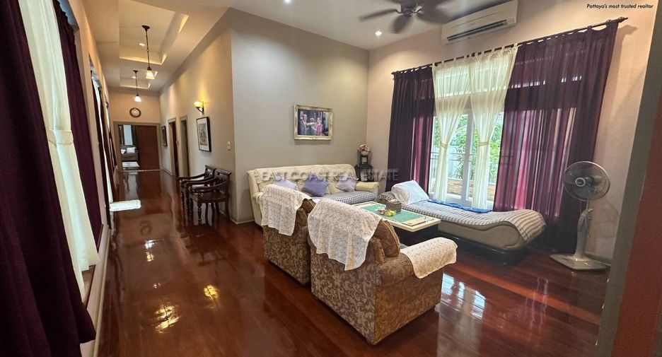 For sale 3 bedrooms house in Jomtien, Pattaya