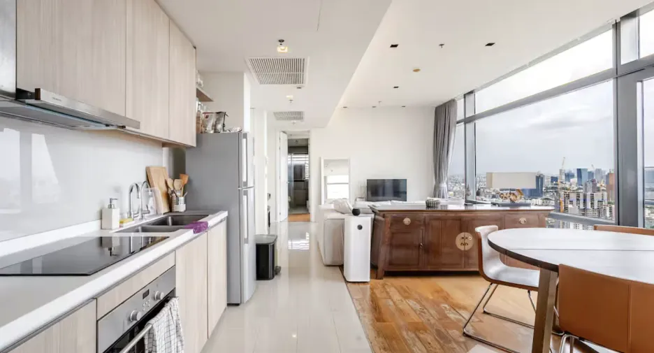 For sale 2 bedrooms condo in Watthana, Bangkok