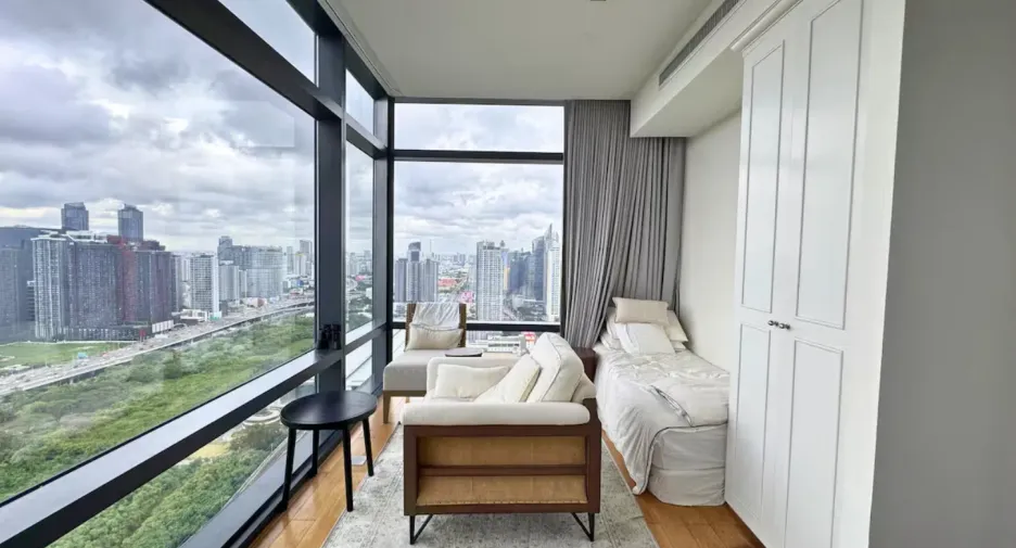 For sale 2 bedrooms condo in Watthana, Bangkok
