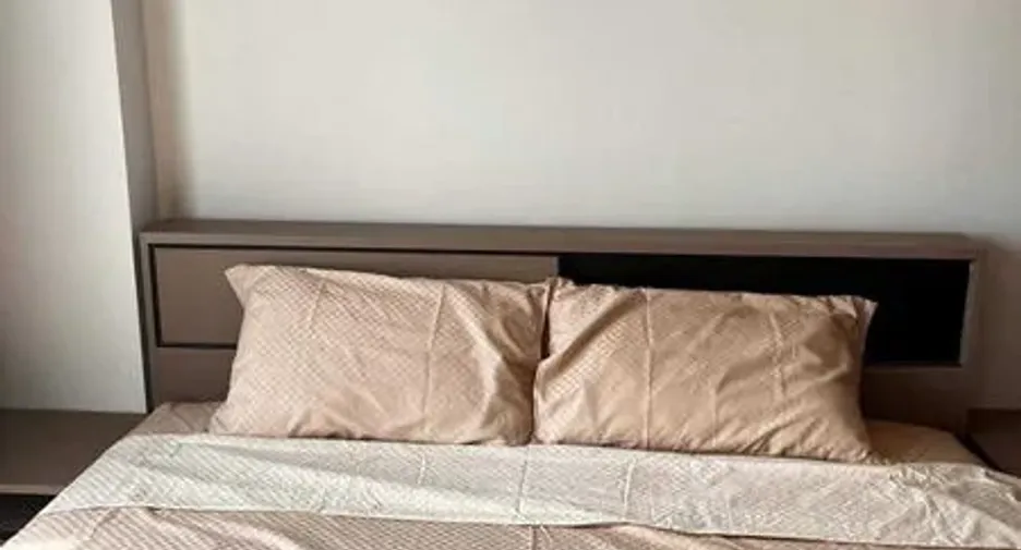 For rent and for sale 1 bed condo in Pathum Wan, Bangkok