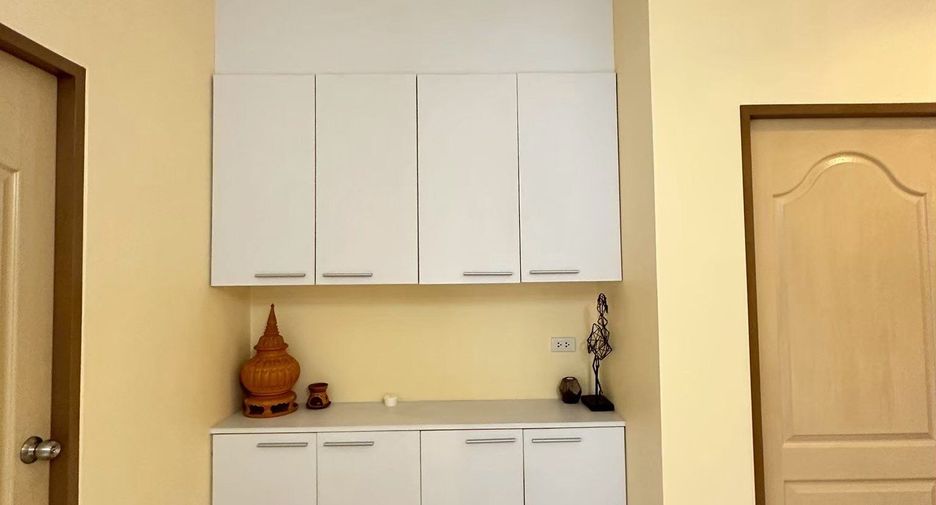 For rent 3 bedrooms villa in Hua Hin, Prachuap Khiri Khan