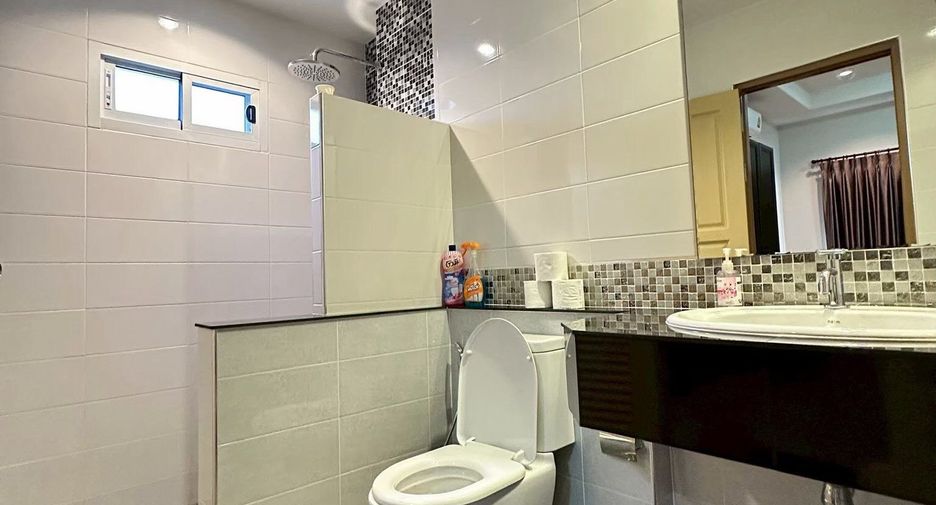 For rent 3 bedrooms villa in Hua Hin, Prachuap Khiri Khan