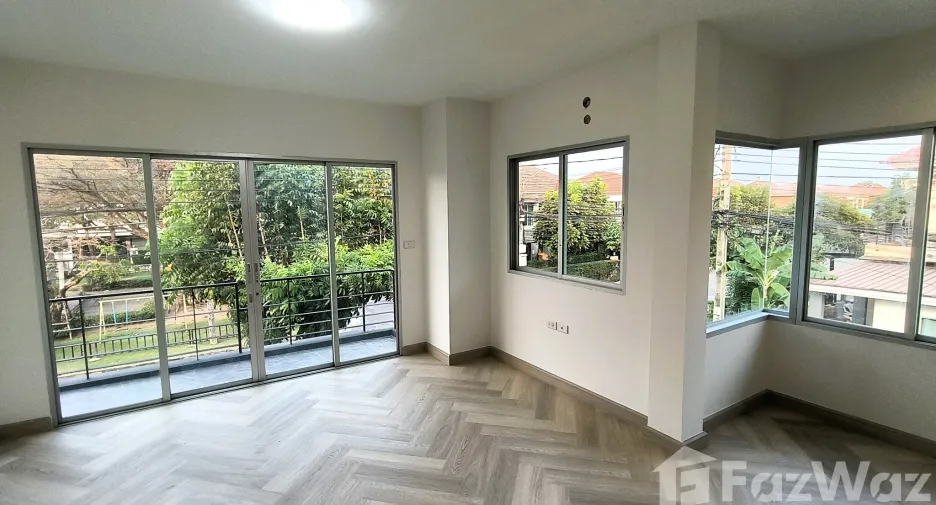 Продажа 4 спальни дом в Кхан На Яо, Бангкок