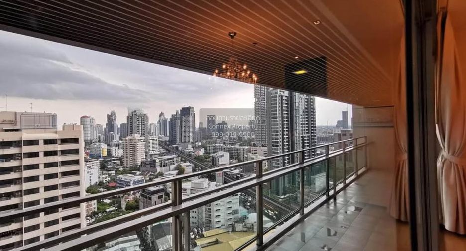 For rent 3 ベッドルーム condo in Khlong Toei, Bangkok