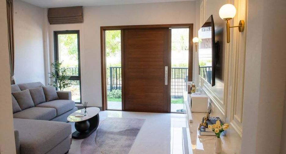 For rent 4 bedrooms house in Bang Phli, Samut Prakan