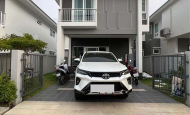 Haus zur Miete mit 3 Zimmer in Mueang Phuket, Phuket