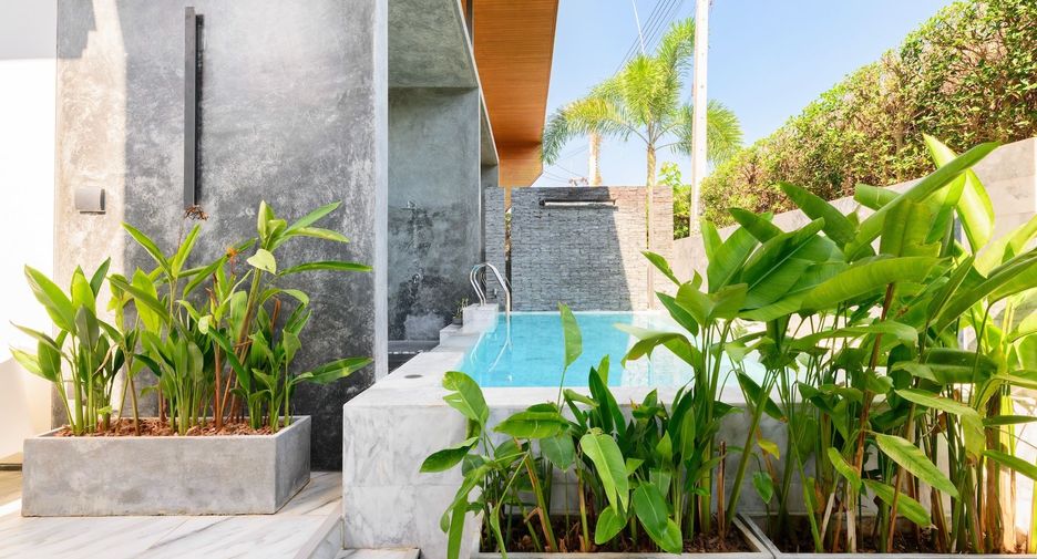 For sale 2 bedrooms villa in Mueang Phuket, Phuket