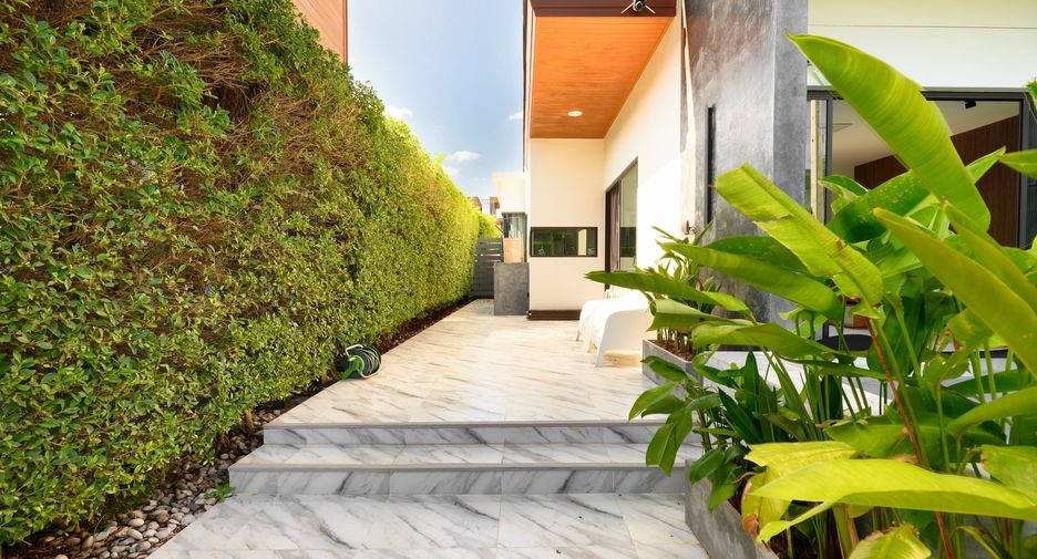 For sale 2 bedrooms villa in Mueang Phuket, Phuket