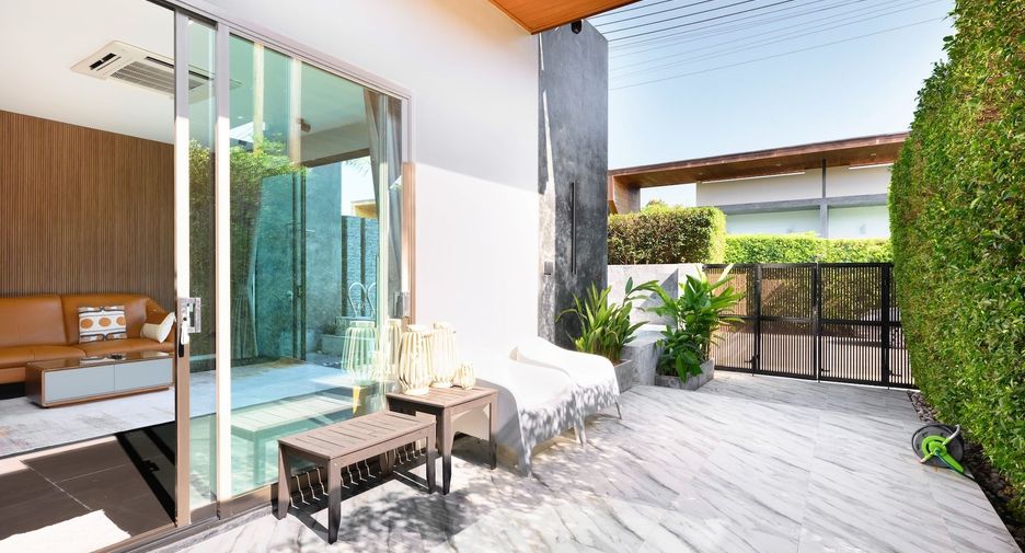 For sale 2 bedrooms villa in Mueang Phuket, Phuket