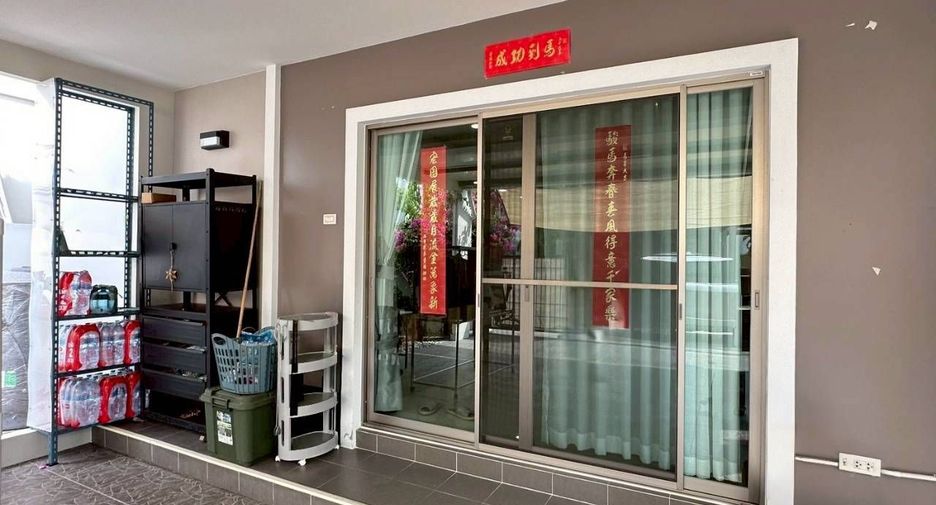For sale 3 bedrooms house in Bang Lamung, Chonburi