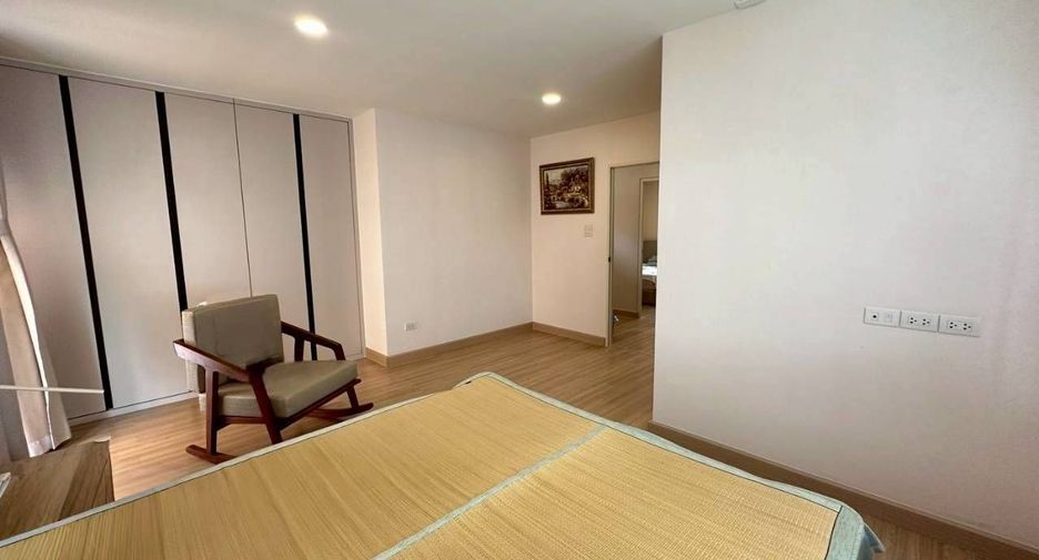 For sale 3 bedrooms house in Bang Lamung, Chonburi