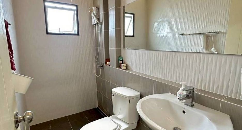 For sale 3 bedrooms house in Bang Lamung, Chonburi