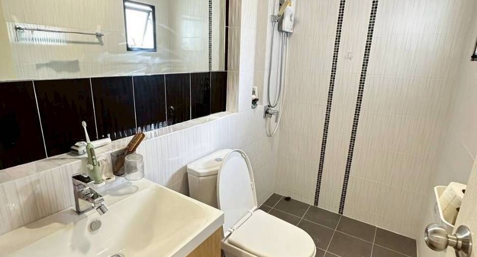 For sale 3 bedrooms house in Bang Lamung, Chonburi