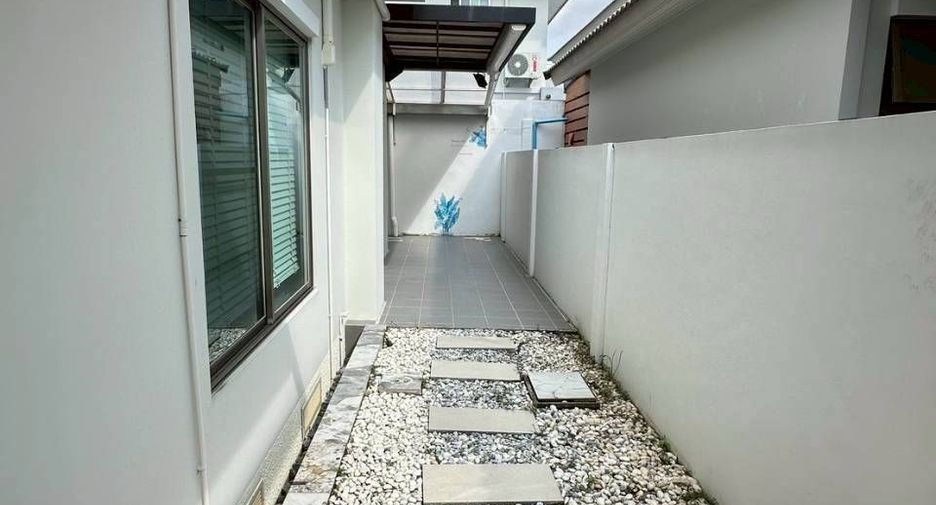 For sale 3 bedrooms house in Bang Lamung, Chonburi