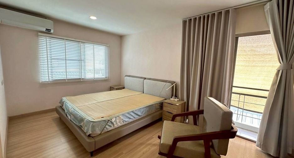 For sale 3 bedrooms house in Bang Lamung, Chonburi