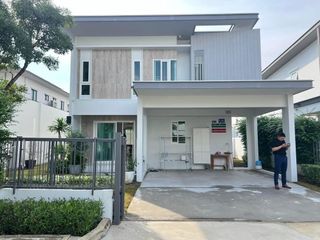 For sale and for rent 4 bedrooms house in Khlong Sam Wa, Bangkok