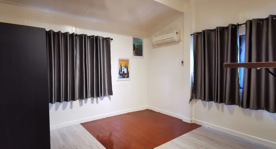 For rent 4 ベッドルーム house in Phra Khanong, Bangkok