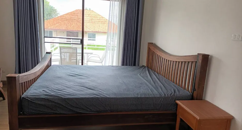 出租 4 卧室 独立屋 在 Hang Dong, Chiang Mai