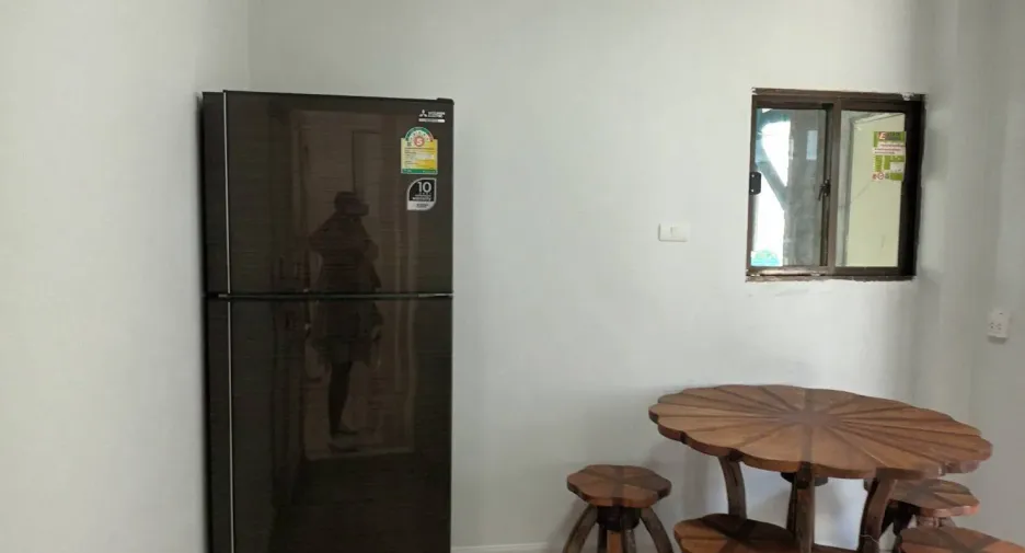 出租 4 卧室 独立屋 在 Hang Dong, Chiang Mai