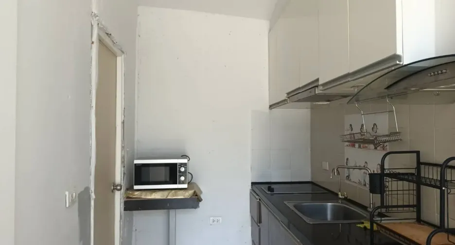 出租 4 卧室 独立屋 在 Hang Dong, Chiang Mai