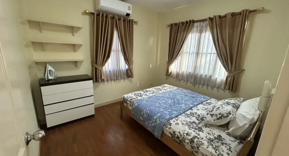 Casa en alquiler de 3 habitaciones en San Sai, Chiang Mai