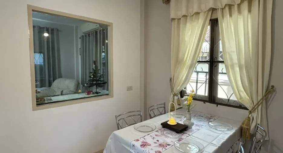 Casa en alquiler de 3 habitaciones en San Sai, Chiang Mai
