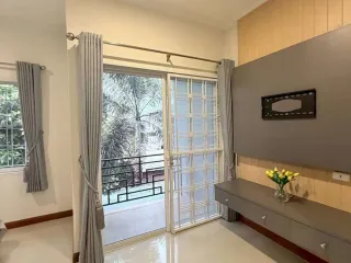For sale 2 bedrooms townhouse in Bang Lamung, Chonburi