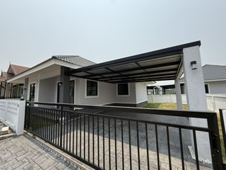 For sale 3 bedrooms house in San Kamphaeng, Chiang Mai