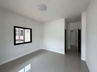 For sale 3 bedrooms house in San Kamphaeng, Chiang Mai
