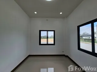 Продажа 3 спальни дом в Сарапхи, Чианг Маи