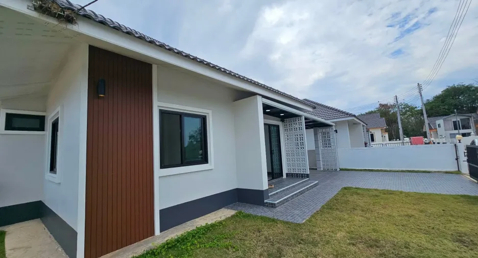 Продажа 3 спальни дом в Сарапхи, Чианг Маи