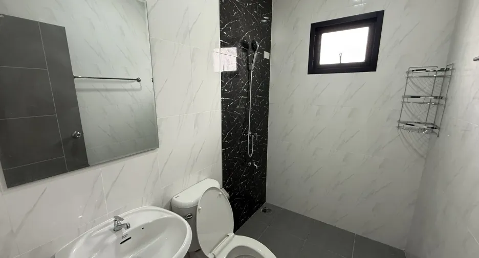 Haus zum Kauf mit 3 Zimmer in San Kamphaeng, Chiang Mai