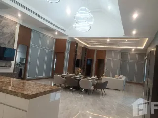 Villa zum Kauf und zur Miete mit 4 Zimmer in Bang Lamung, Chonburi