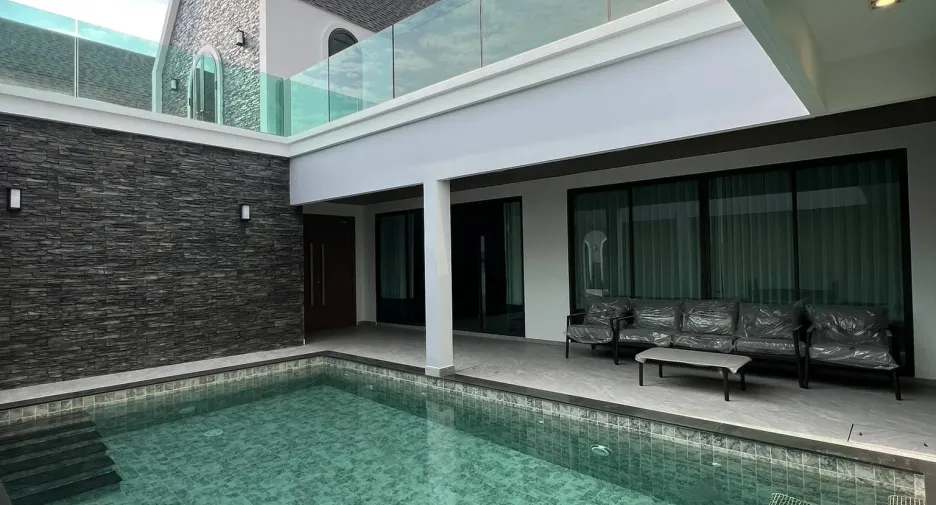 出售 和 出租 4 卧室 别墅 在 Huai Yai, 芭提雅
