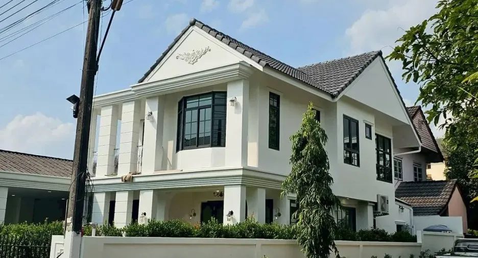 For sale 4 bedrooms villa in Mueang Chiang Mai, Chiang Mai