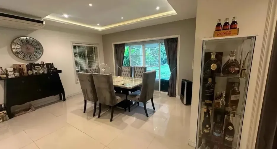 For sale and for rent 6 bedrooms house in Mae Rim, Chiang Mai