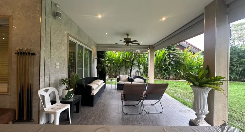 For sale and for rent 6 bedrooms house in Mae Rim, Chiang Mai