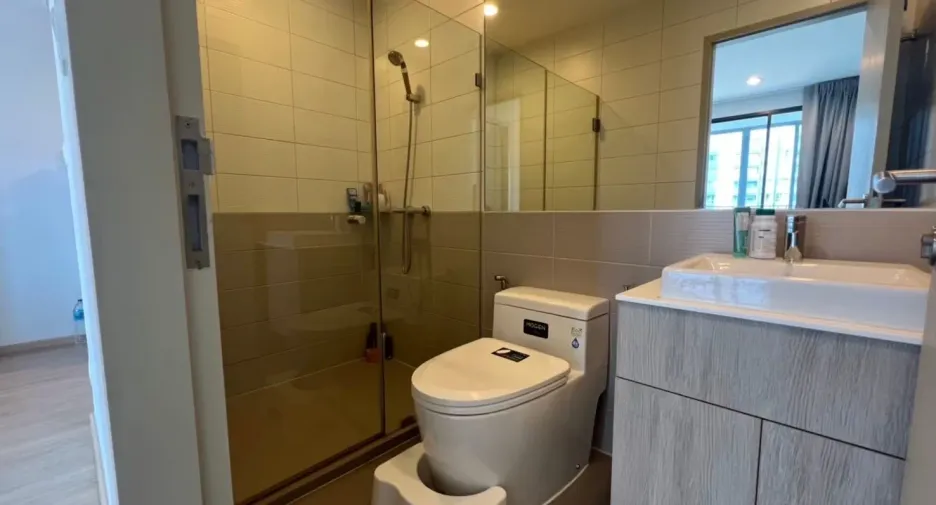 Wohnung zur Miete mit 2 Zimmer in Ratchathewi, Bangkok