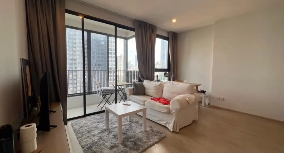 Wohnung zur Miete mit 2 Zimmer in Ratchathewi, Bangkok